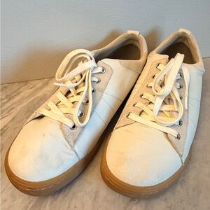 SoftWalk Leather Lace-Up Sneakers | Size 9